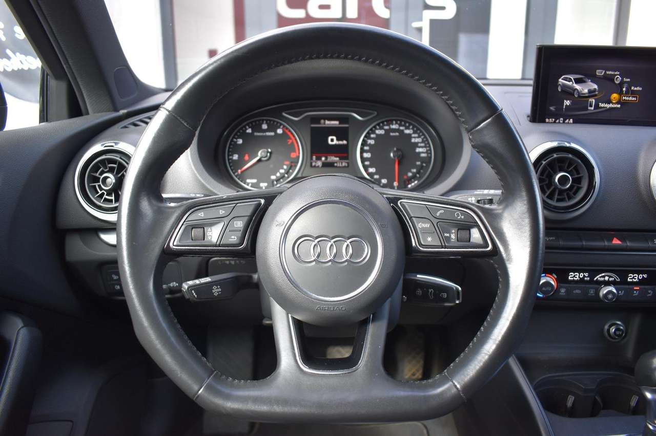 Audi A3  Sportback 35 TFSI S tronic*S-Line*