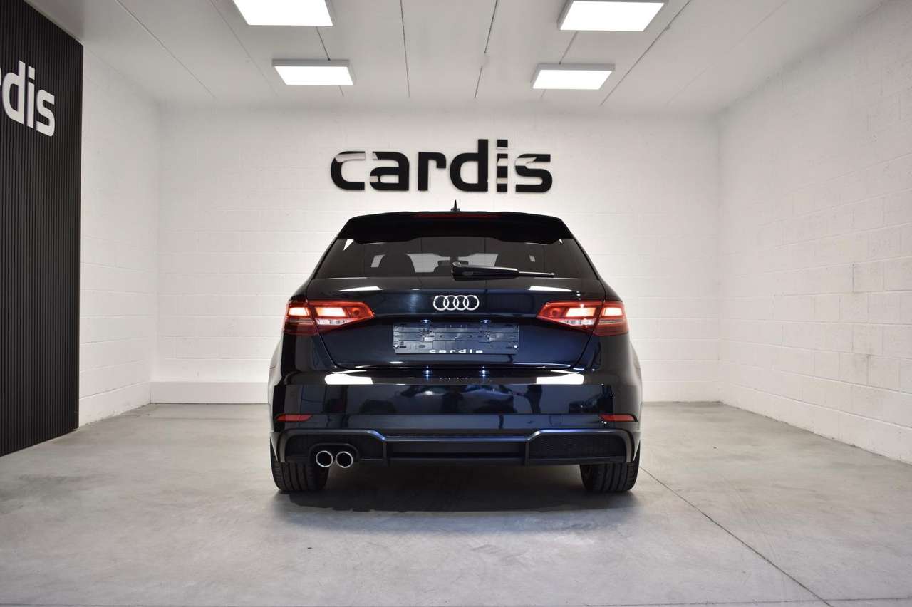 Audi A3  Sportback 35 TFSI S tronic*S-Line*