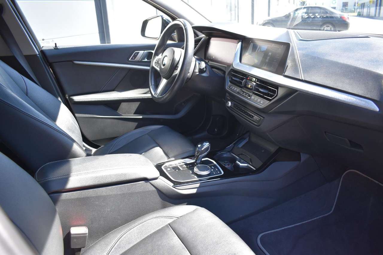 BMW 118  118iA OPF