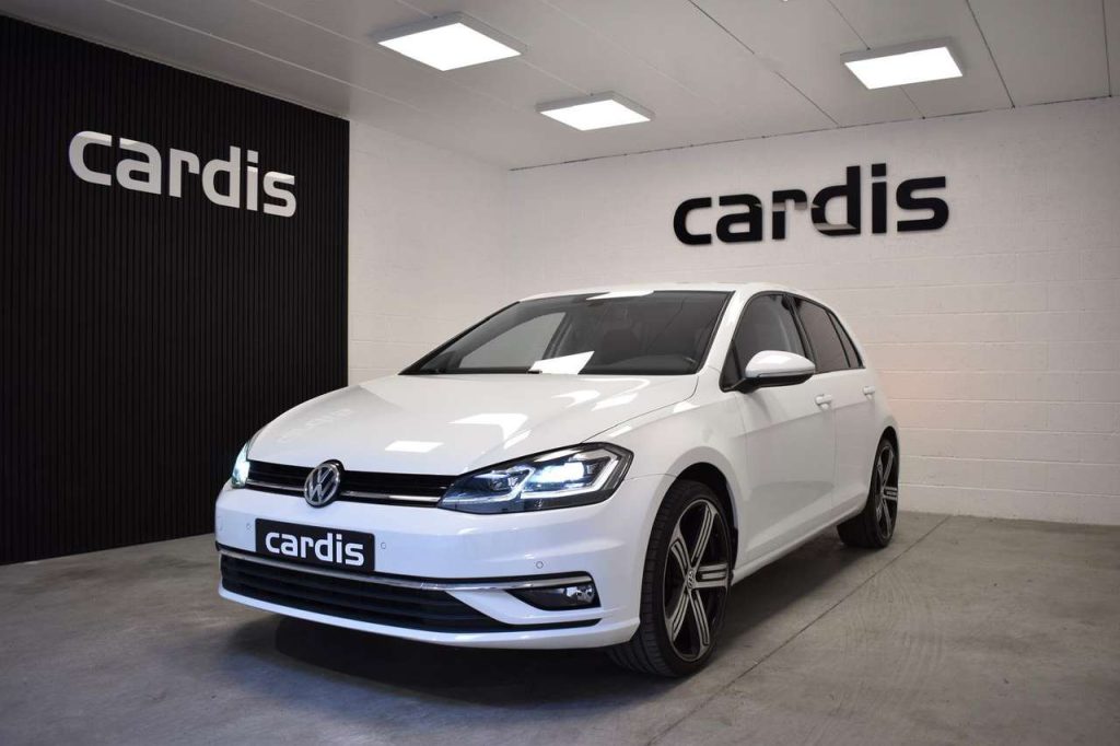 Volkswagen Golf  2.0 SCR TDi Life DSG