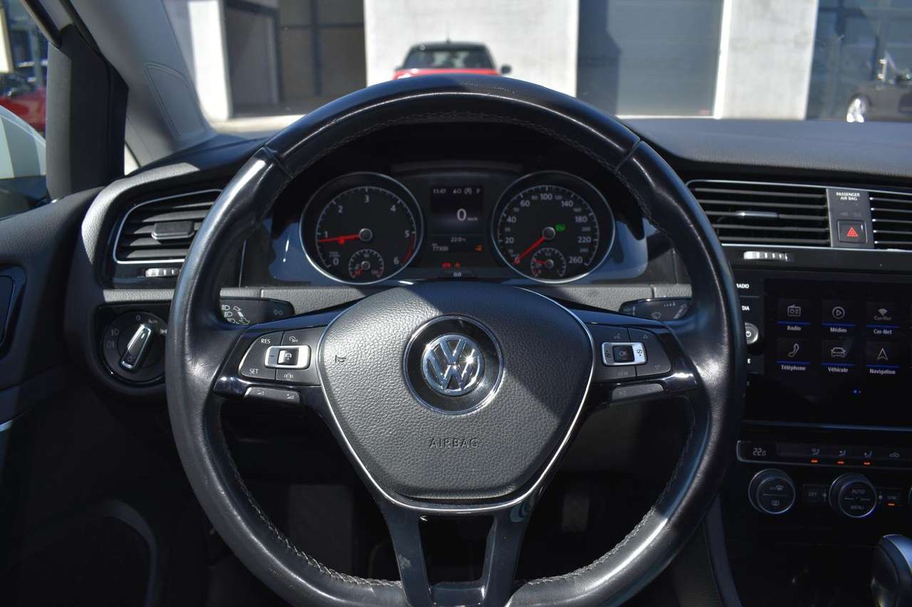 Volkswagen Golf  2.0 SCR TDi Life DSG