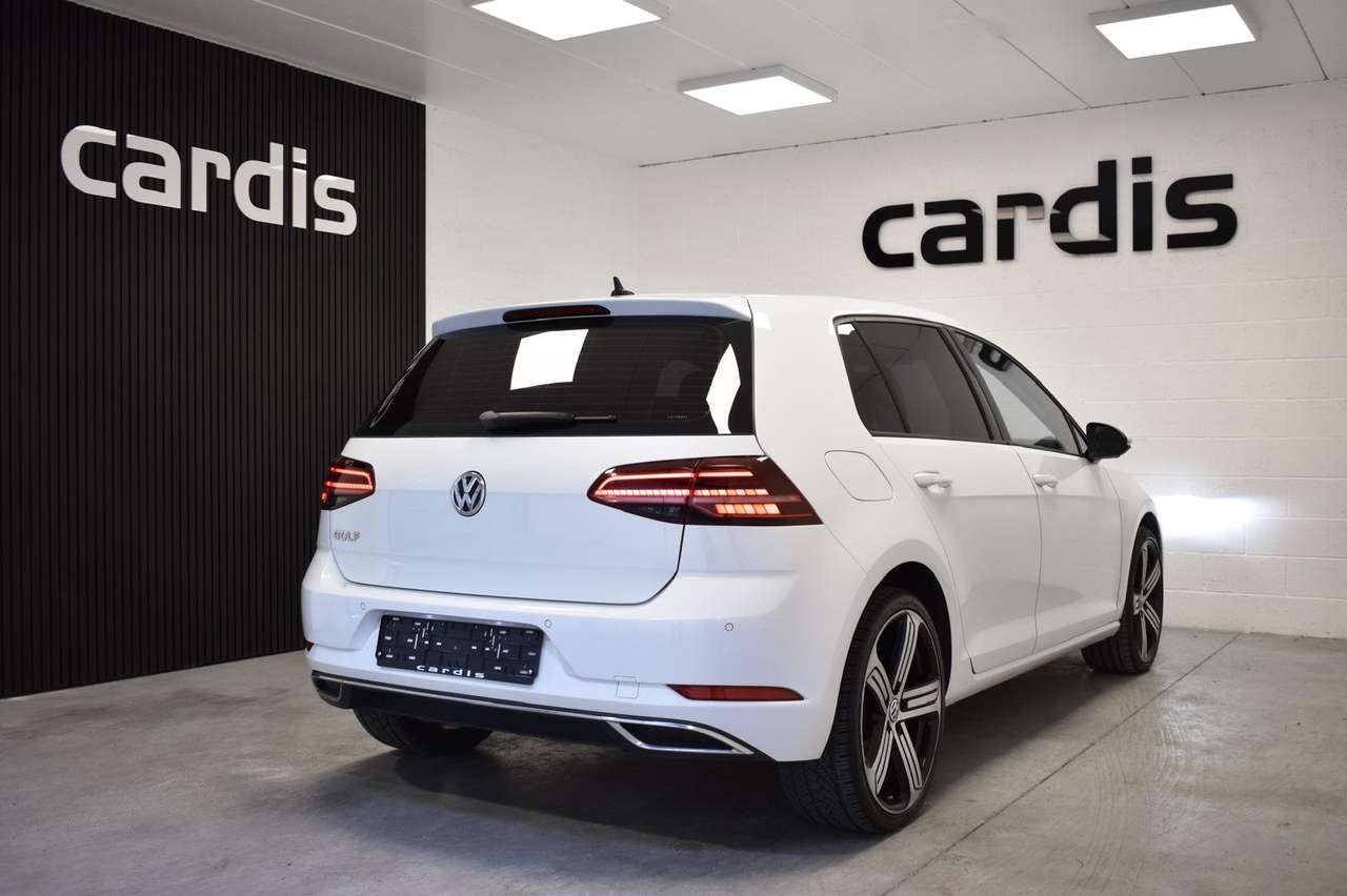 Volkswagen Golf  2.0 SCR TDi Life DSG
