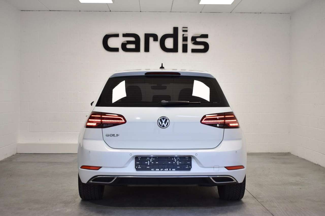 Volkswagen Golf  2.0 SCR TDi Life DSG