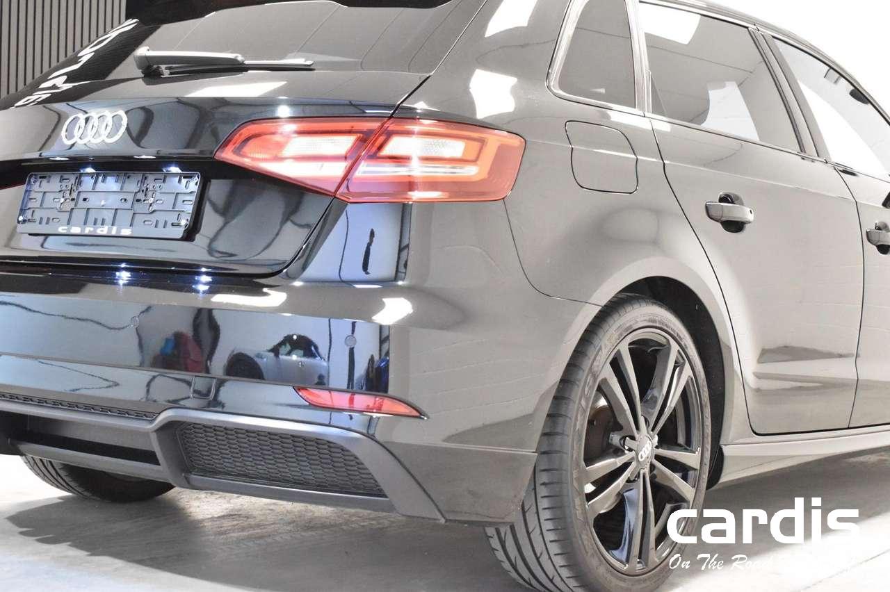 Audi A3  Sportback 35 TFSI S tronic*S-Line*