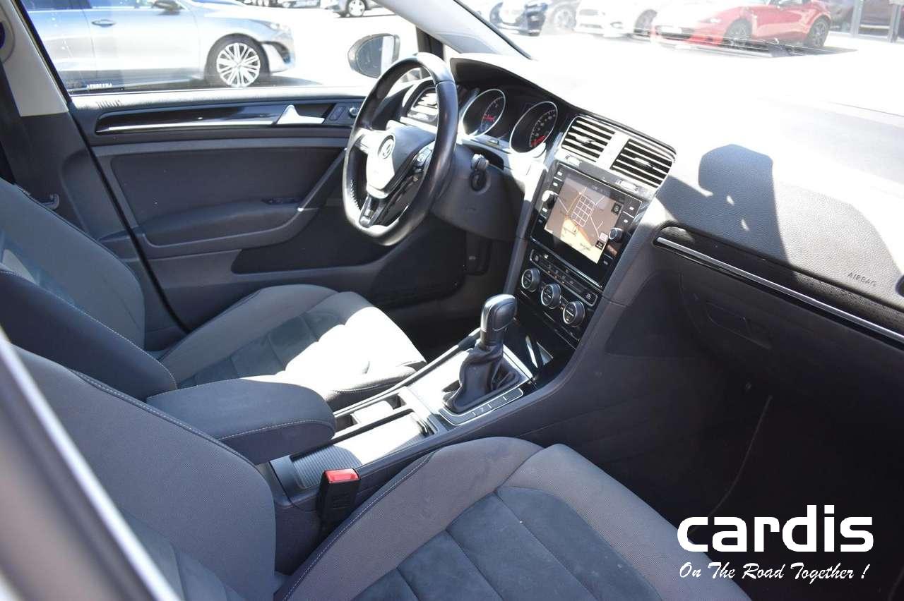 Volkswagen Golf  2.0 SCR TDi Life DSG