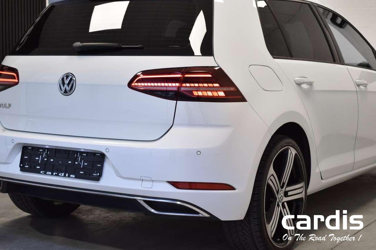 Volkswagen Golf  2.0 SCR TDi Life DSG