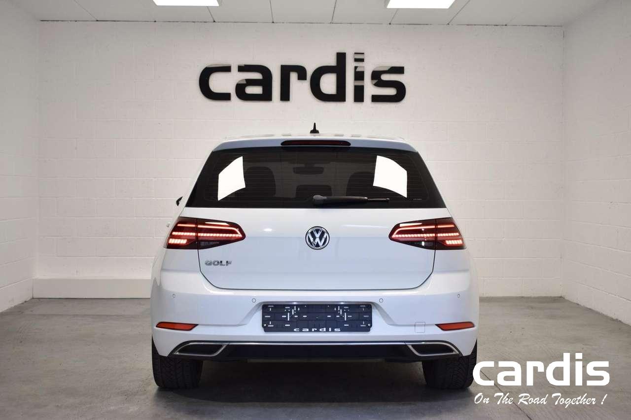 Volkswagen Golf  2.0 SCR TDi Life DSG