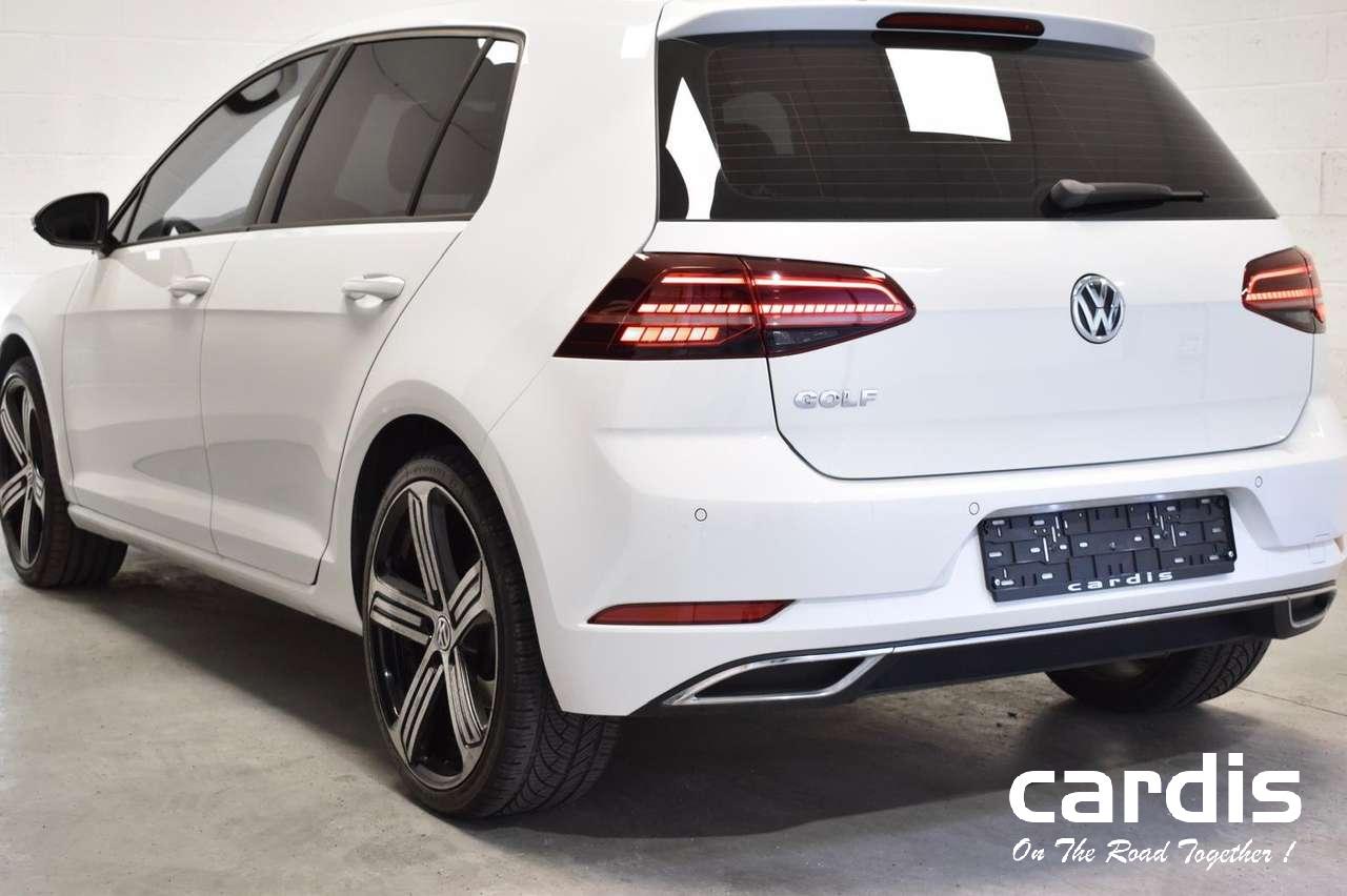 Volkswagen Golf  2.0 SCR TDi Life DSG