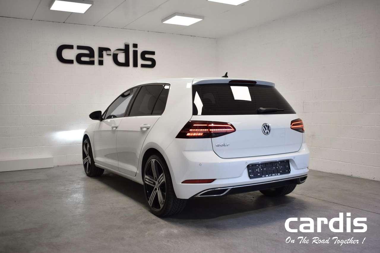Volkswagen Golf  2.0 SCR TDi Life DSG