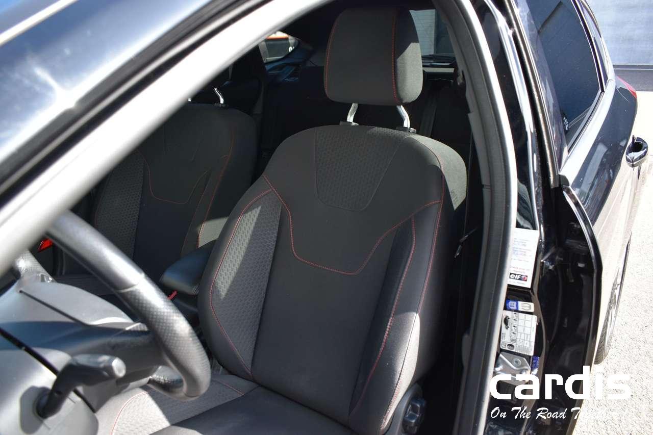 Ford Focus  Focus 1.0 EcoBoost ST Line