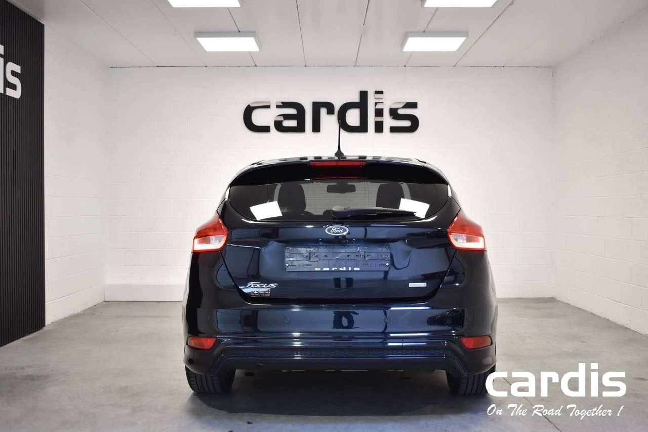 Ford Focus  Focus 1.0 EcoBoost ST Line