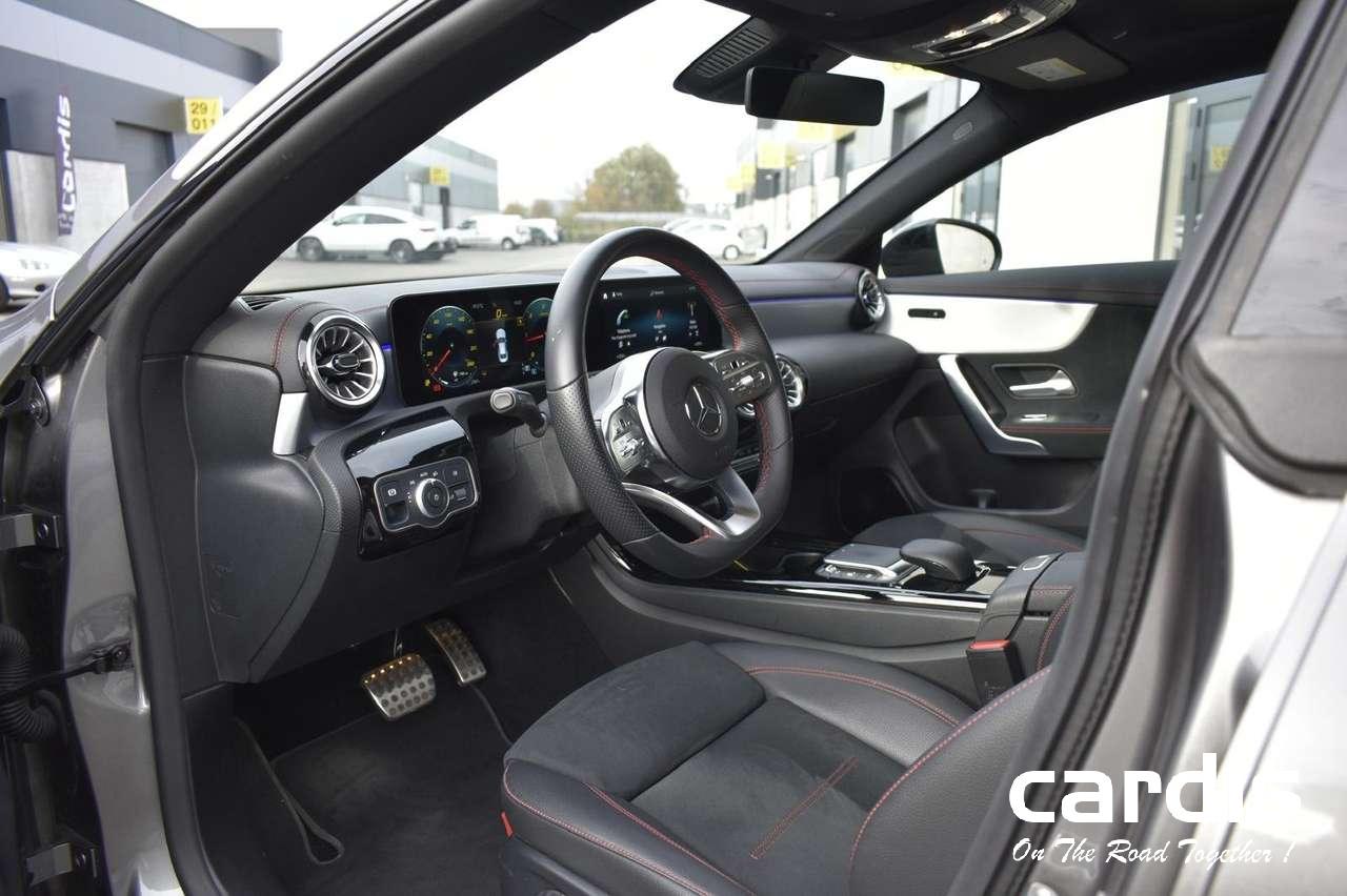 Mercedes-Benz CLA 180  CLA 180 d AMG Line