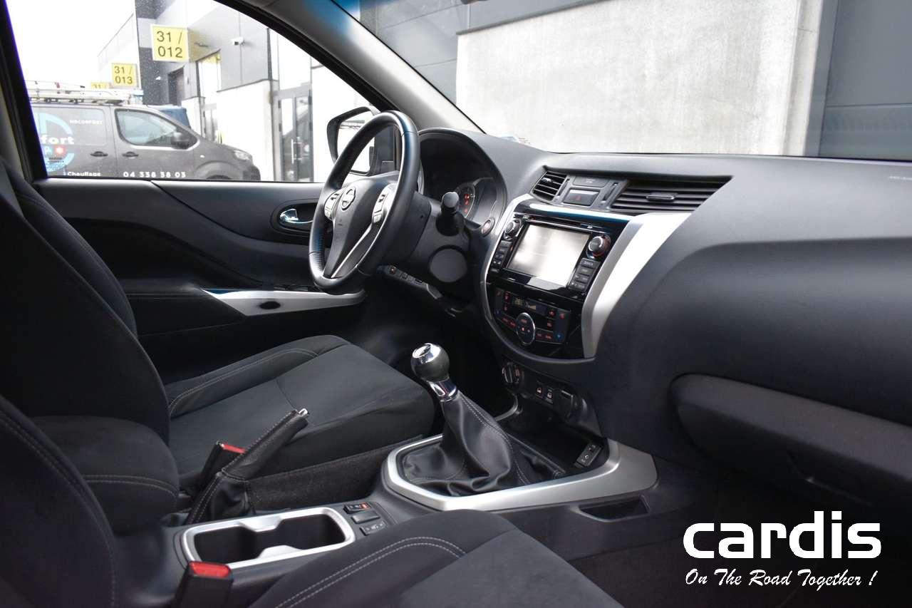 Nissan Navara  2.5 dCi 4×4