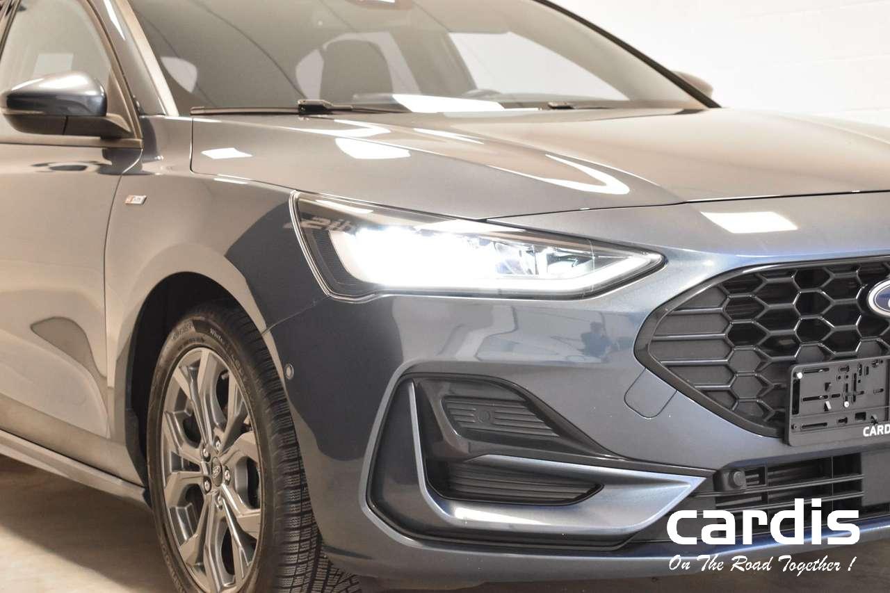 Ford Focus  Focus 1.0 EcoBoost MHEV ST-Line Design