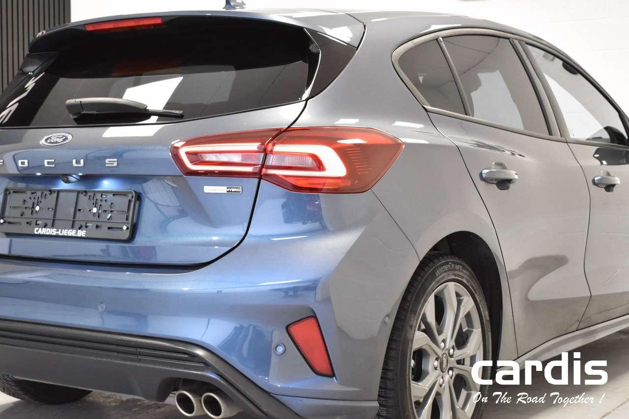 Ford Focus  Focus 1.0 EcoBoost MHEV ST-Line Design