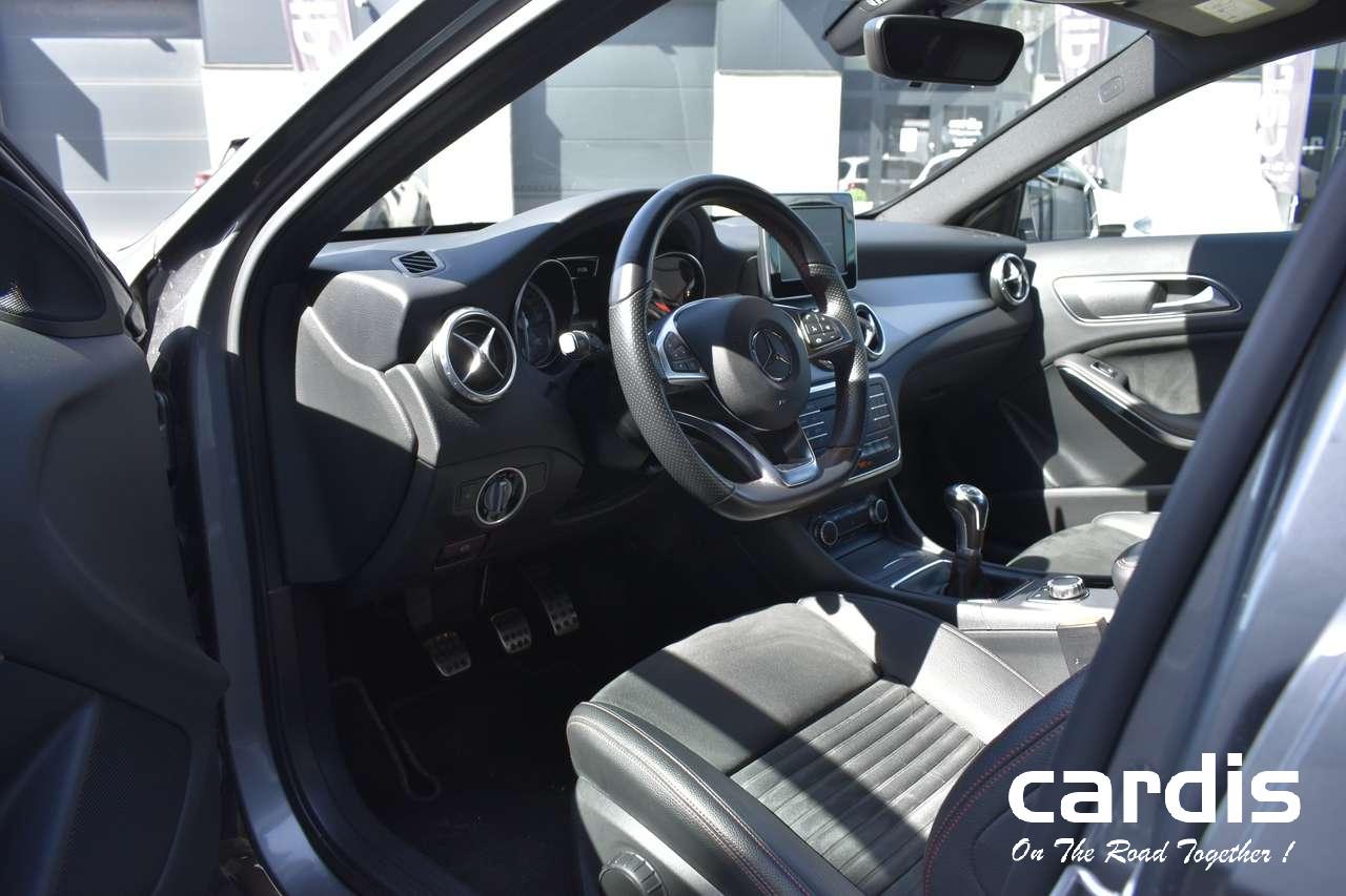 Mercedes-Benz GLA 180  GLA 180 d Business Solution AMG