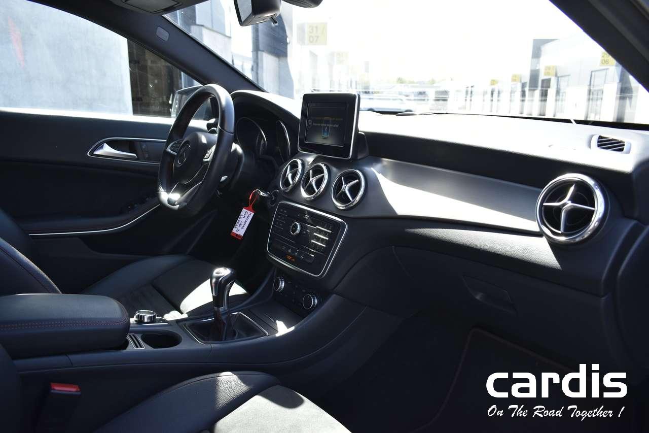 Mercedes-Benz GLA 180  GLA 180 d Business Solution AMG