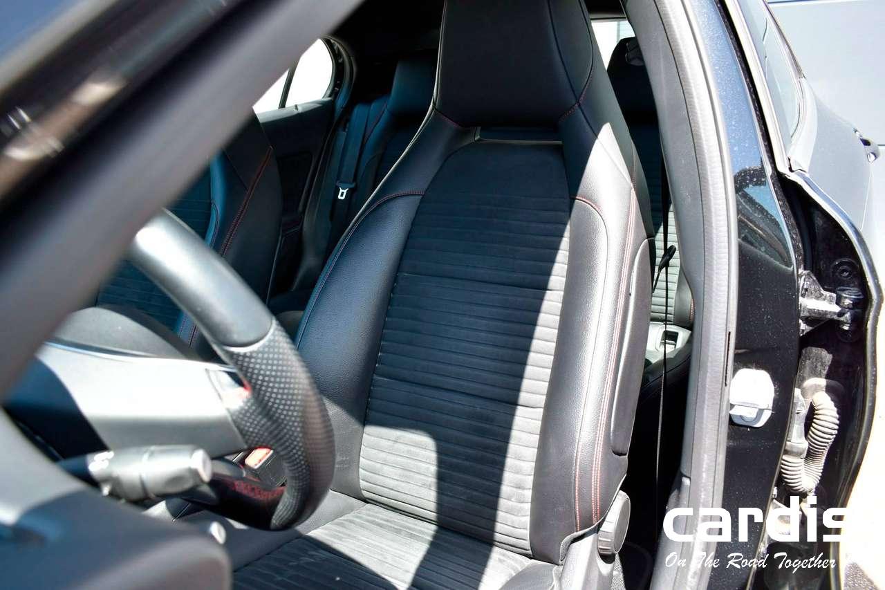 Mercedes-Benz GLA 180  GLA 180 Business Solution AMG (EU6.2)