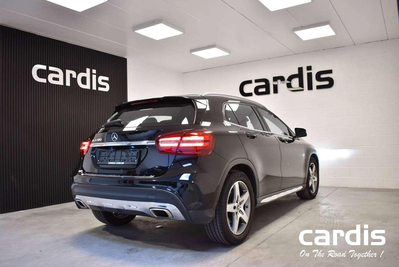 Mercedes-Benz GLA 180  GLA 180 Business Solution AMG (EU6.2)
