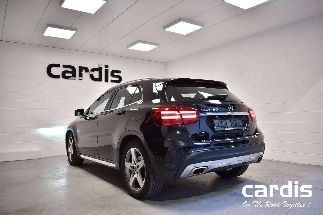 Mercedes-Benz GLA 180  GLA 180 Business Solution AMG (EU6.2)