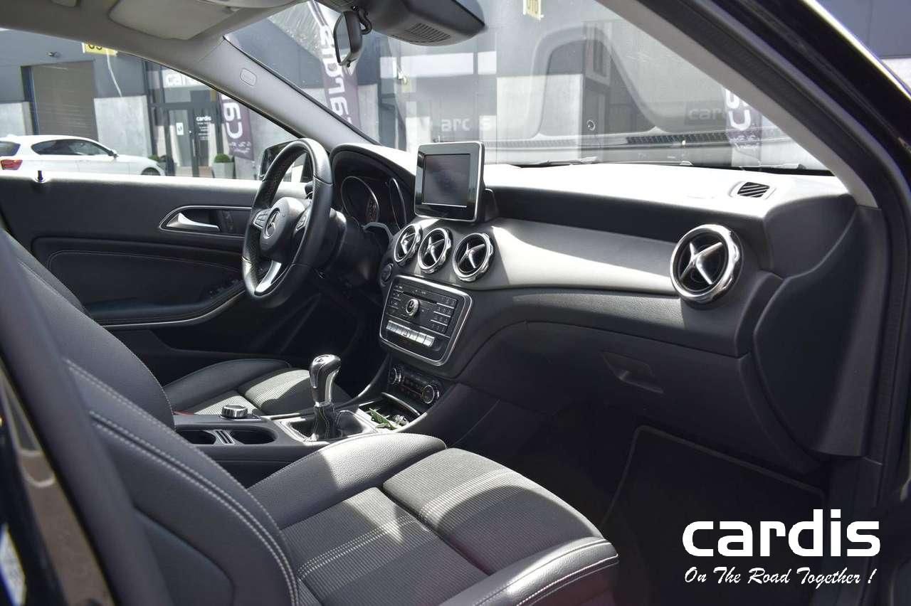 Mercedes-Benz GLA 180  GLA 180 d Business Solution