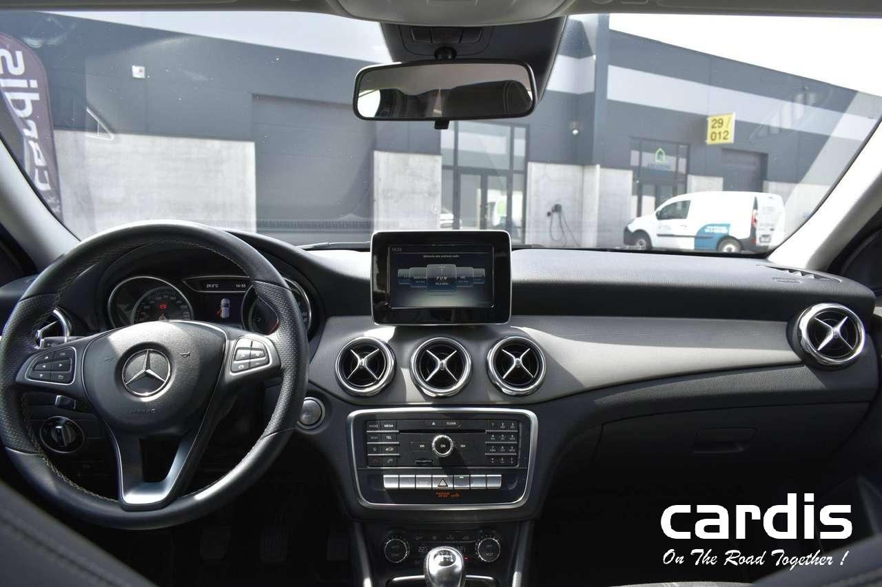 Mercedes-Benz GLA 180  GLA 180 d Business Solution