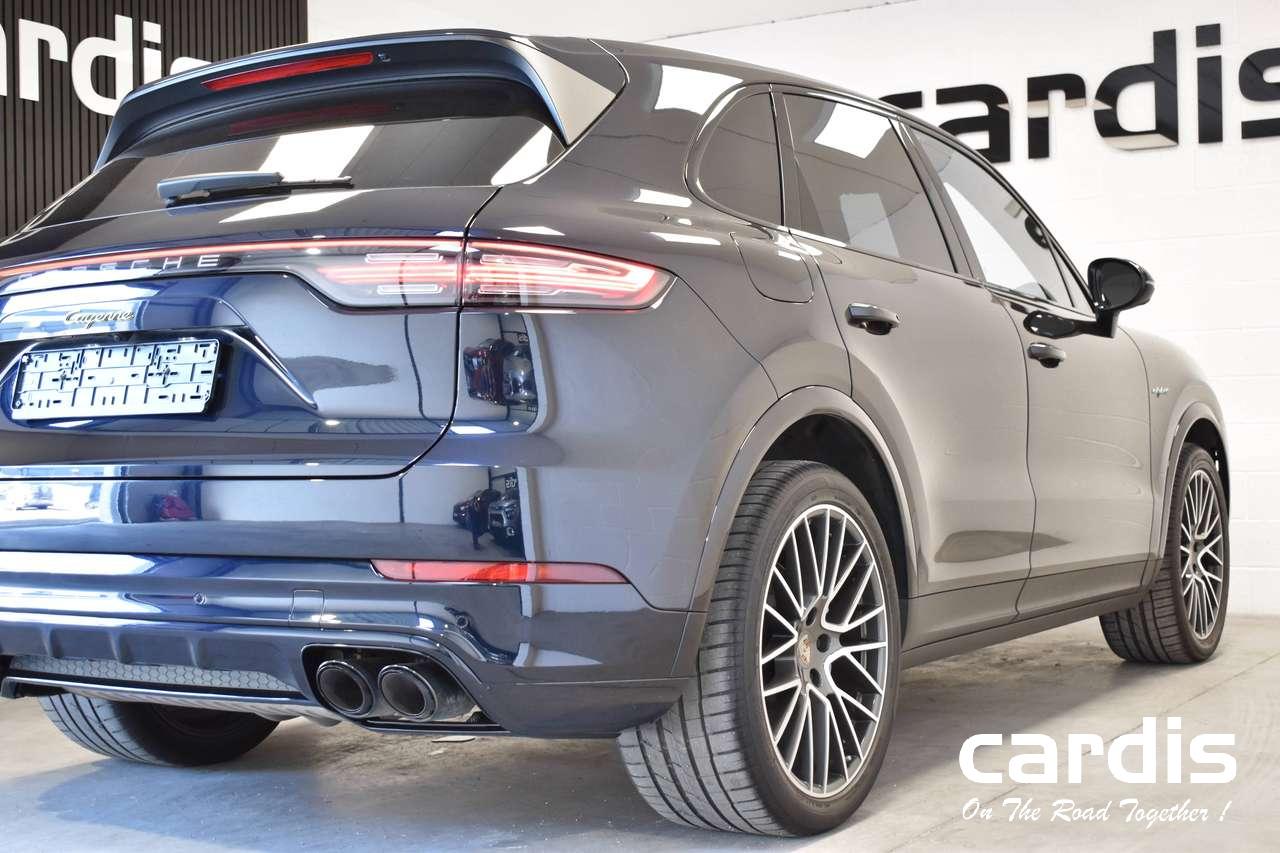Porsche Cayenne  E-HYBRID 3.0i V6 PHEV Tiptronic S Platinum Edition